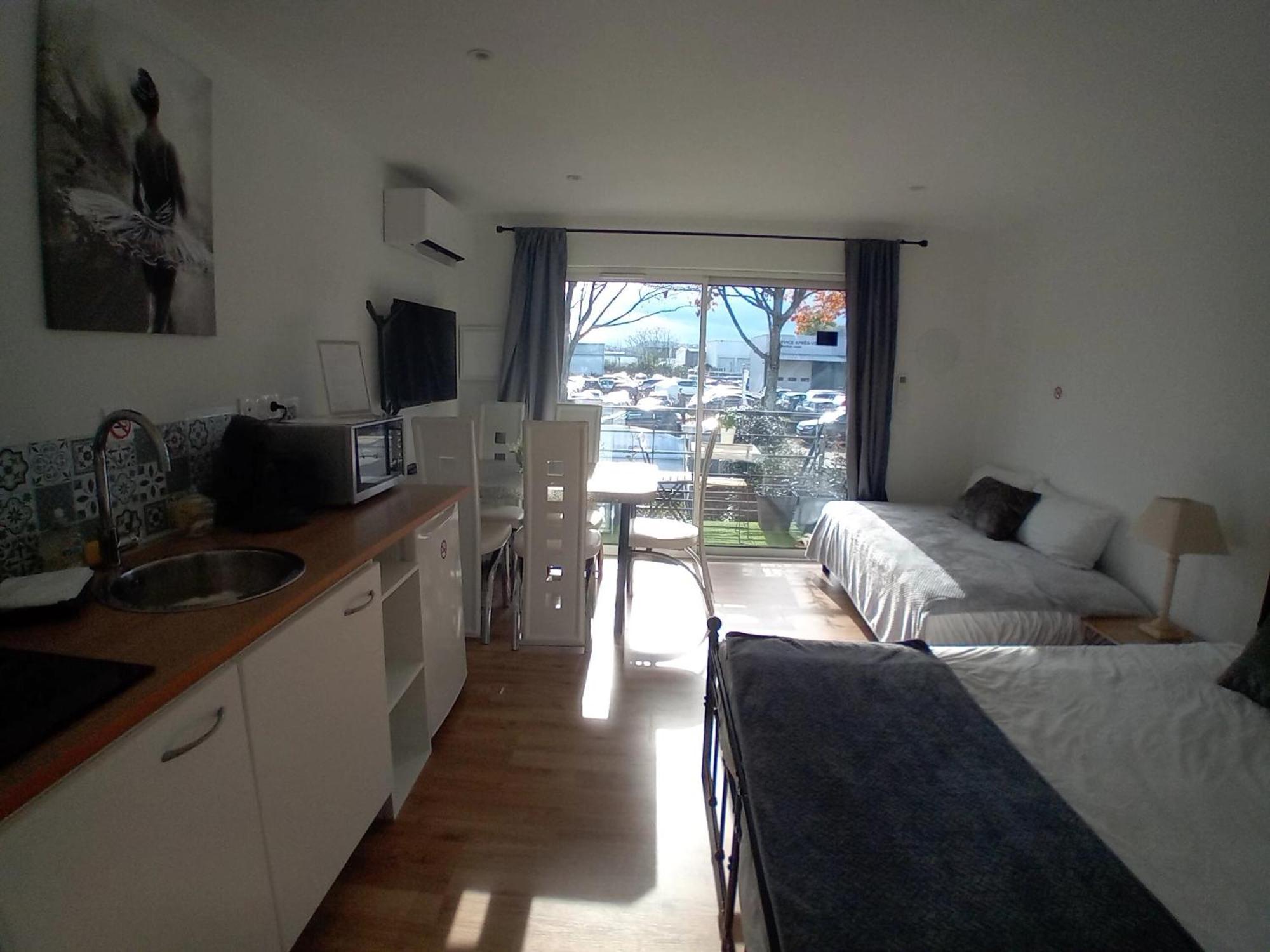 Appart'Hotel Le Clos Lassagne A Brignais - Lyon Sud المظهر الخارجي الصورة